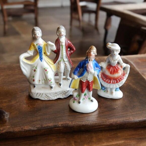 Occupied Japan 3 LOT Colonial Dancing Couple Hand Painted Figurines - Picture 1 of 8
